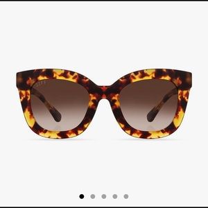 Noemi Diff Tortoise Shell Sunglasses